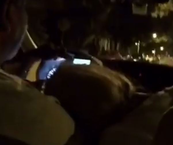 Pasajero de Uber denunció que conductor tenía sexo en plena carrera
