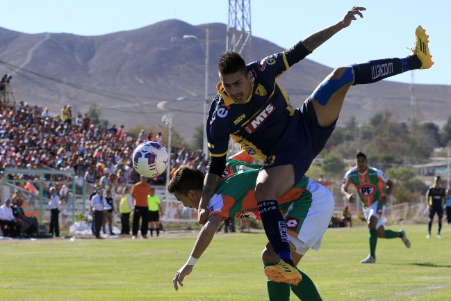 Barnechea quedó impedido de jugar en la Primera B por no pago de inscripción