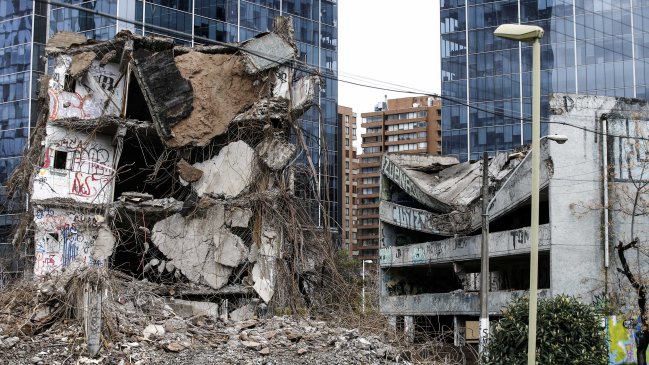 Villa San Luis: Constructora evalúa acciones legales y vecinos piden apurar decreto