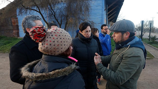 Beatriz Sánchez se reunió con vecinos de Tiltil: 