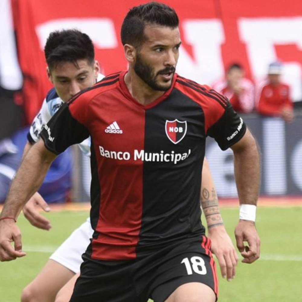 Universidad Católica oficializó el arribo de Germán Voboril