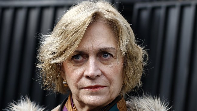 Evelyn Matthei lanza servicio 24 horas de 