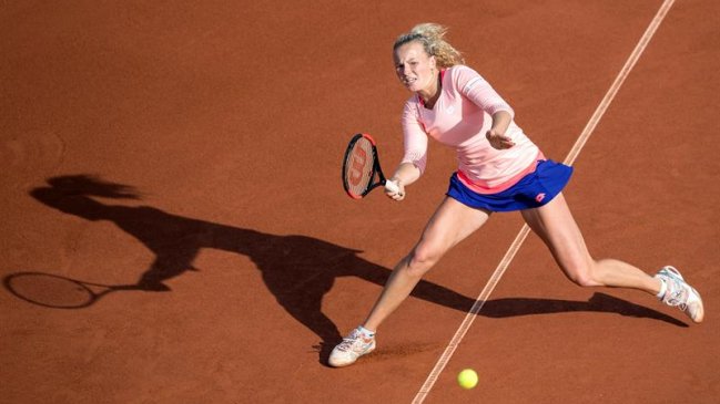 La checa Siniakova derribó a Wozniacki y se quedó con la corona en Bastad