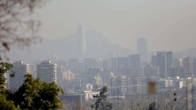 Intendencia Metropolitana extendió alerta ambiental para este lunes