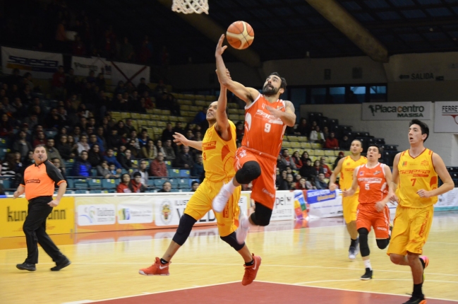 CD Valdivia quedó a un paso de las semifinales en la Liga Saesa