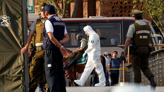 Encuentran cadáver de hombre a orillas del Río Mapocho