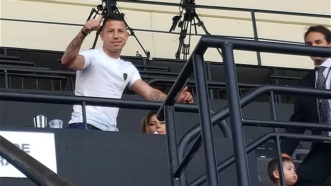 Leonardo Valencia está habilitado para debutar en Botafogo