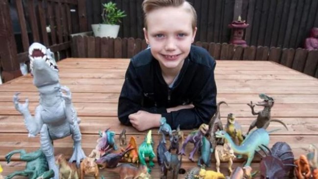 Niño de 10 años corrigió un error en el Museo de Historia Natural de Londres