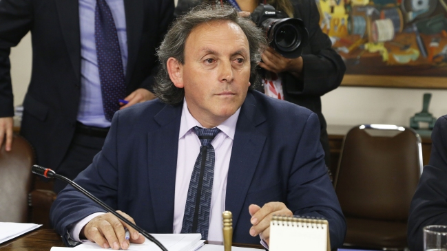 Caso Fipes: Fiscalía no seguirá investigando al diputado Iván Fuentes