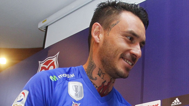 Mauricio Pinilla cerró el tema: Johnny Herrera es el capitán