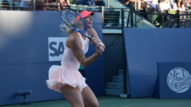 Maria Sharapova abandonó por lesión el torneo WTA de Stanford