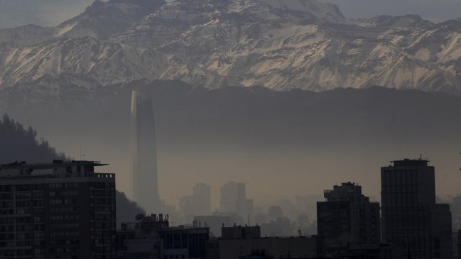 Intendencia Metropolitana decretó alerta ambiental para este jueves