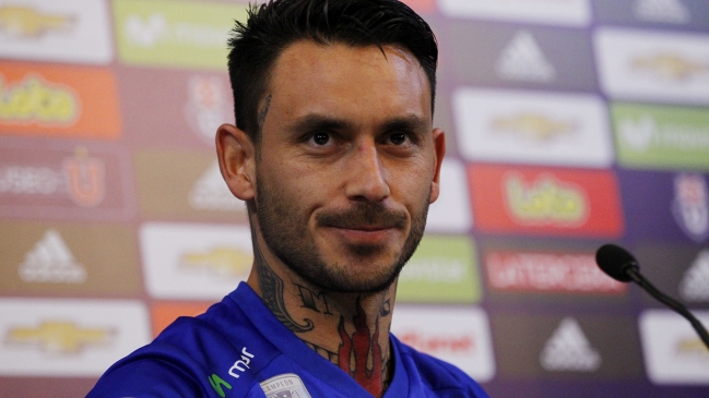 Mauricio Pinilla: David Pizarro debe seguir jugando, no vamos a dejar que se retire
