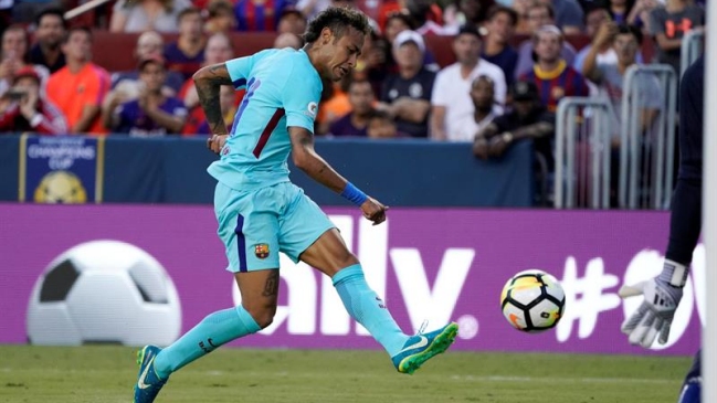 Abogados de Neymar pagaron cláusula a FC Barcelona y el jugador se desligó del club