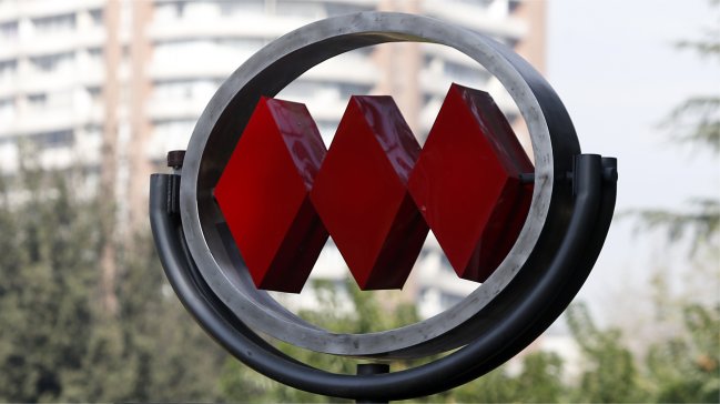 Revisa el estado del tránsito, el Metro y Transantiago