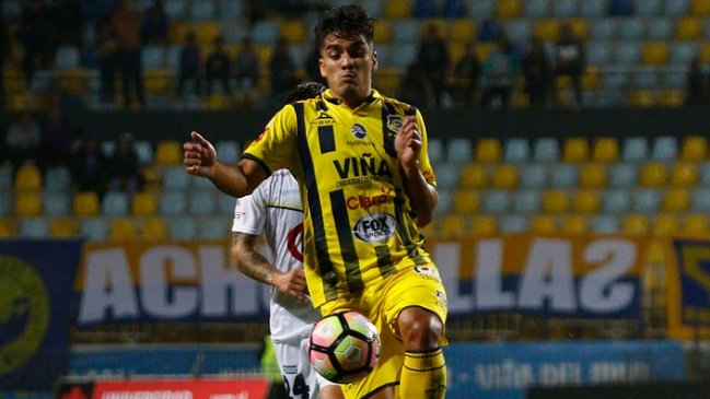 Nicolás Orellana se reintegró a Colo Colo tras su paso por Everton