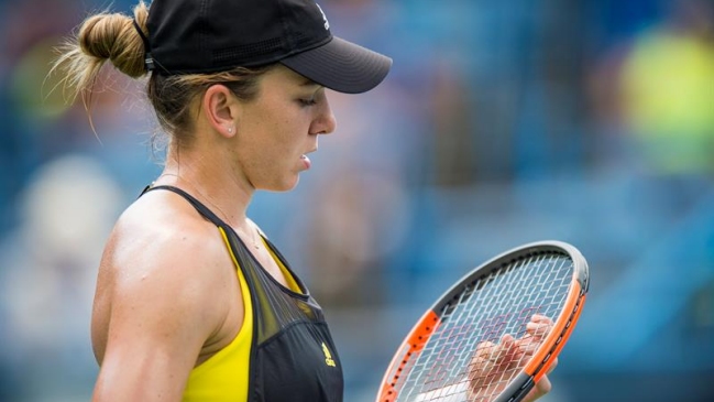 Simona Halep se retiró en cuartos de final del WTA de Washington