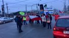 Apoderados protestan por cierres de colegios municipales en La Florida