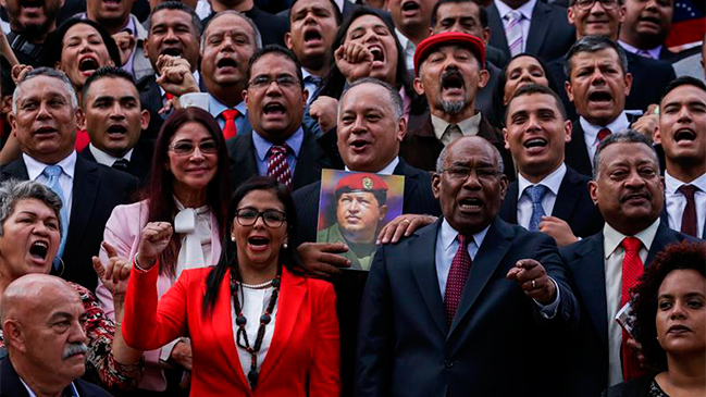 Venezuela: Asamblea Constituyente celebra su primera sesión