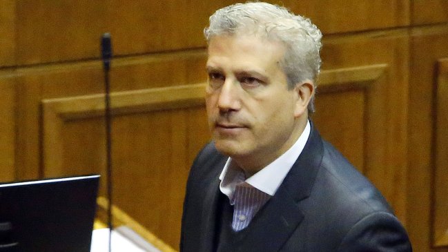 Ricardo Rincón: Decisión de Goic es prácticamente un golpe de Estado en la DC