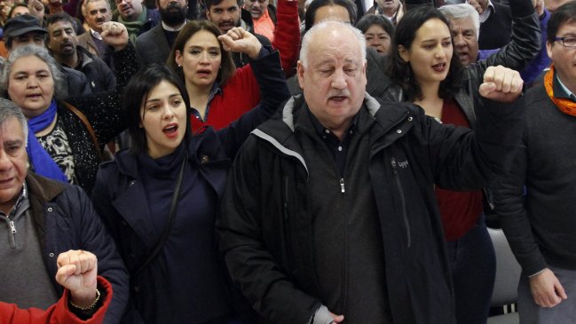 Con Carmen Hertz y Lautaro Carmona, el PC busca volver al Senado tras 44 años