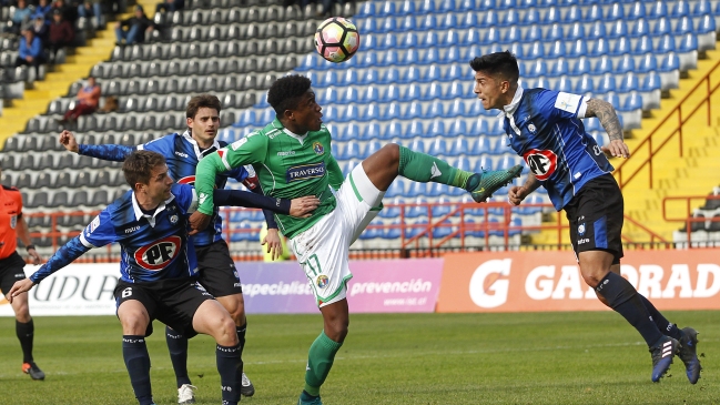 Valber Huerta vivió un partido especial en el triunfo de Huachipato sobre Audax Italiano