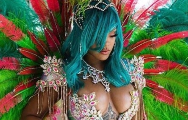 Chris Brown comentó foto de Rihanna y desató furia de sus fans