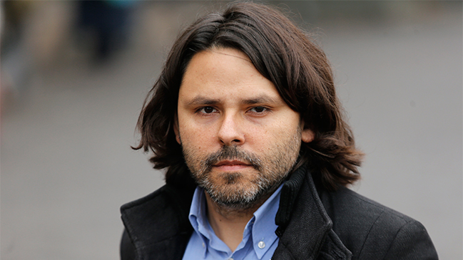 Alberto Mayol: Si están buscando que me vaya del Frente Amplio, no me voy a ir