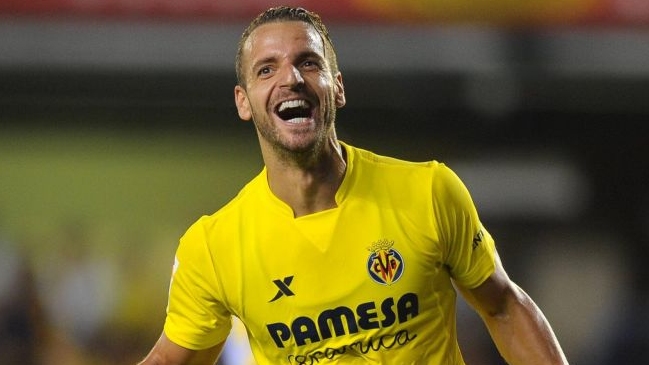 Roberto Soldado será compañero de Mauricio Isla en Fenerbahce