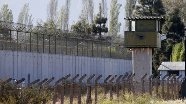 Punta Peuco: Gobierno evita fecha de cierre, pero afirma que 