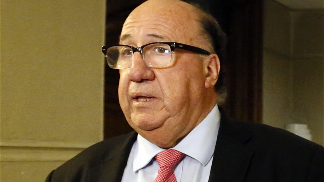 Diputado León: Antes era habitual que diputados recibiéramos indicaciones