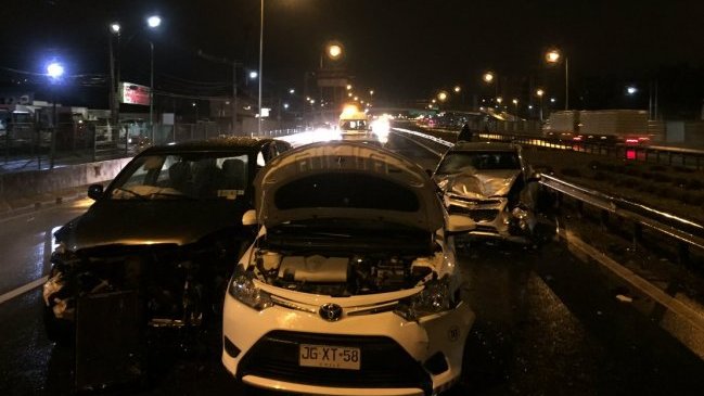 Un lesionado grave deja accidente de tránsito tras robo de vehículo en La Cisterna