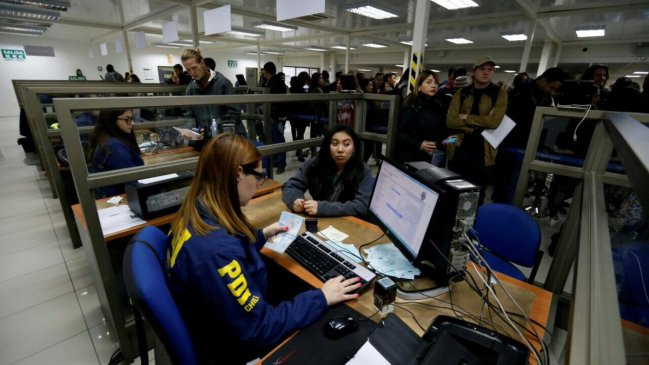 Extranjería y Registro Civil se unen para facilitar trámites de alumnos de intercambio