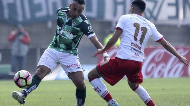 Curicó Unido consiguió su primer punto en el Transición al empatar con Santiago Wanderers