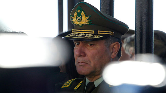 General Villalobos reveló que supo del fraude en Carabineros meses antes de hacerse público
