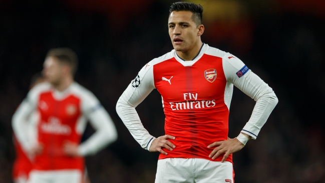 En Inglaterra causa preocupación viaje de Alexis Sánchez a París