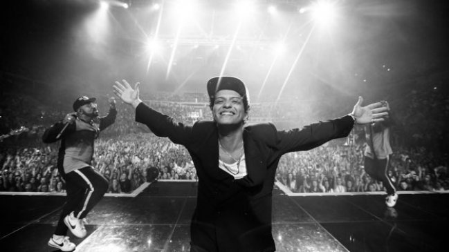 Bruno Mars donó un millón de dólares a Michigan por la crisis del agua
