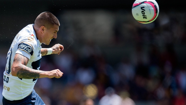 Nicolás Castillo solo recibió multa económica por críticas al arbitraje