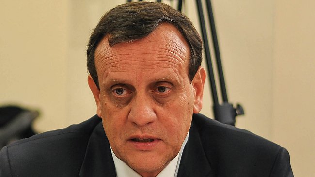 Aborto: Rector PUC desdramatiza traslados por objeción de conciencia