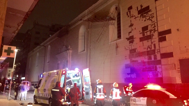 Trabajador murió tras caída de andamio en Santiago Centro