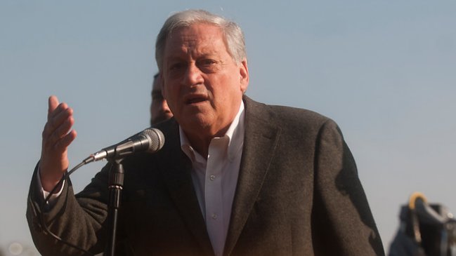 Arturo Salah: Chile tiene todas las condiciones para organizar un Mundial de fútbol