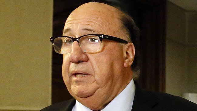 Diputado León acusa maniobra comunicacional por revelación de boleta suya a SQM