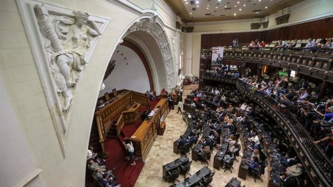 Asamblea Constituyente: Venezuela no tiene cómo pagar comida tras decreto de Trump