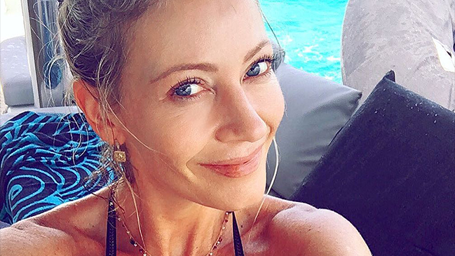 Marcela Vacarezza a tuitera que la criticó: Entonces no ando con mini para que no me violen