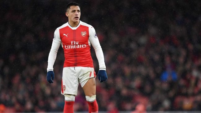 Arsene Wenger: Quiero que Alexis se centre en su carrera, su temporada y en Arsenal