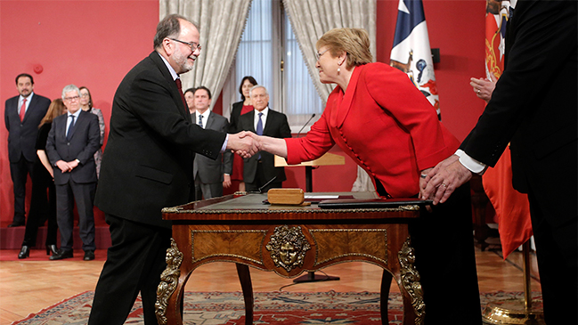 Ministro de Economía: Proyecto Dominga todavía puede hacerse