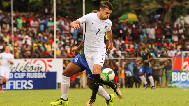 Nueva Zelanda empató con Islas Salomón y jugará contra el quinto de Sudamérica