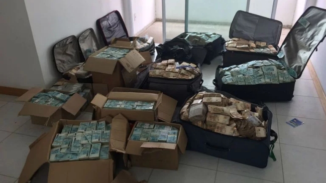 Policía halló millonario botín en apartamento usado por ex ministro de Temer