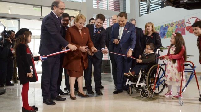 Inauguran ampliación de Instituto y lanzan Teletón 2017