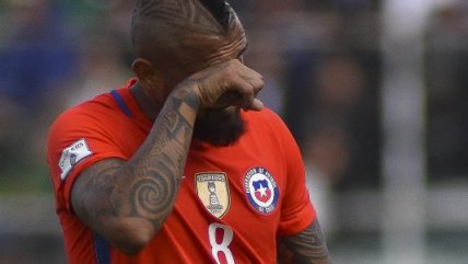 Un apesadumbrado Arturo Vidal sufrió en el 